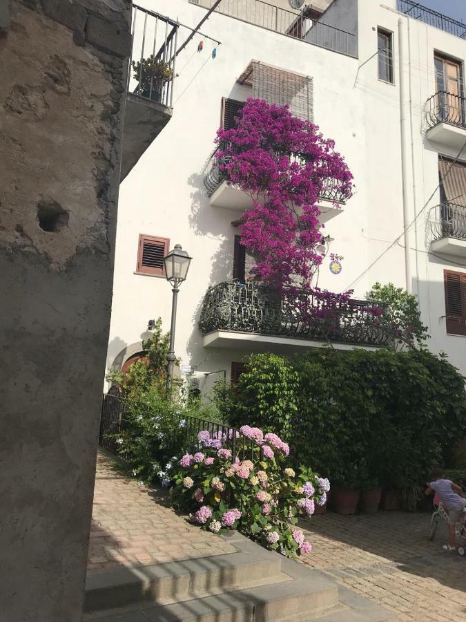 Casa Isabella Loc Turist Br Apartment Lipari  Exterior photo